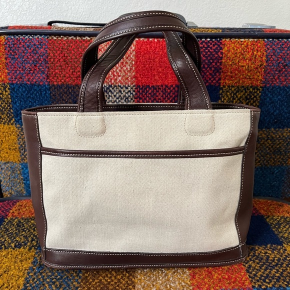 Coach Handbags - Coach purse